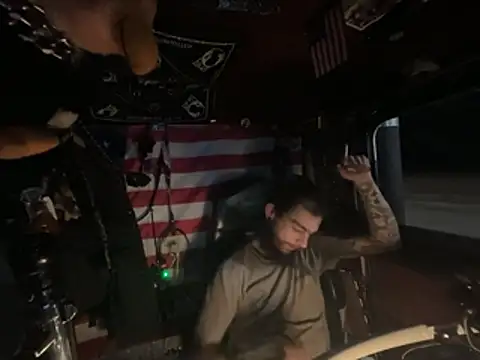 XMeF10 online show from January 11, 2:27 am