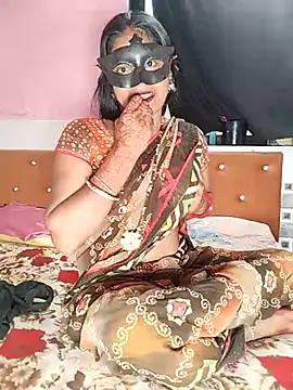 Shivani Mumbai85 online show from February 26, 7:53 am