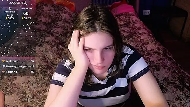 Ruyjin Choi online show from December 9, 7:29 pm