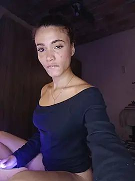 HelenHoltz online show from June 17, 2:51 pm