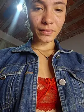 HelenHoltz online show from July 18, 9:18 pm