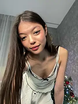 DesiredHoney online show from January 5, 6:24 pm