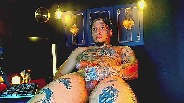 Snapshot of daimond_hope666 chatting on November 19, 8:42 pm daimond hope666 online show from November 19, 8:42 pm