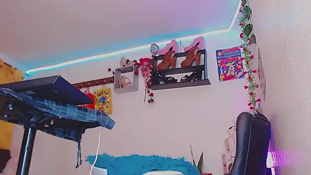  Fernanda Sanchez online show from December 2, 1:58 am