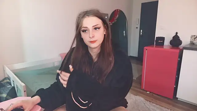 ce leste   online show from February 14, 2:25 pm