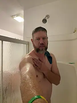 dieselking1978 online show from December 12, 3:21 am