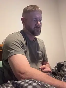 dieselking1978 online show from March 5, 4:45 am