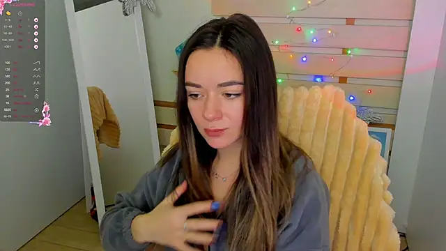 Snapshot of Bella_XO chatting on December 27, 4:54 pm Bella XO online show from December 27, 4:54 pm