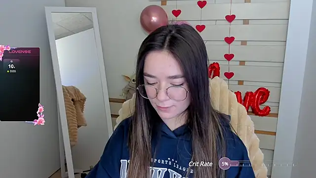 Snapshot of Bella_XO chatting on February 21, 7:34 am Bella XO online show from February 21, 7:34 am