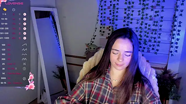 Snapshot of Bella_XO chatting on September 18, 6:26 am Bella XO online show from September 18, 6:26 am