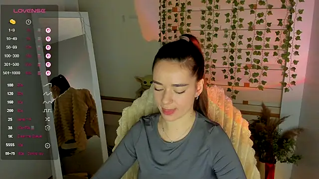 Snapshot of Bella_XO chatting on September 27, 7:02 am Bella XO online show from September 27, 7:02 am