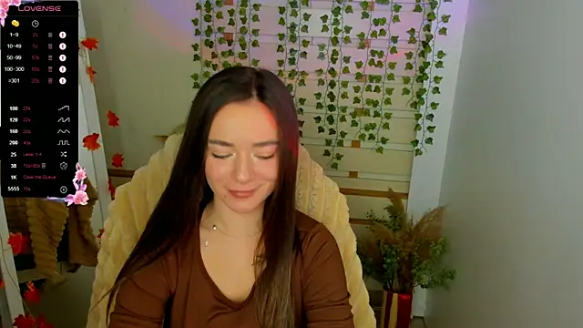 Snapshot of Bella_XO chatting on October 9, 6:44 am Bella XO online show from October 9, 6:44 am