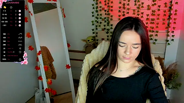 Snapshot of Bella_XO chatting on October 11, 6:45 am Bella XO online show from October 11, 6:45 am