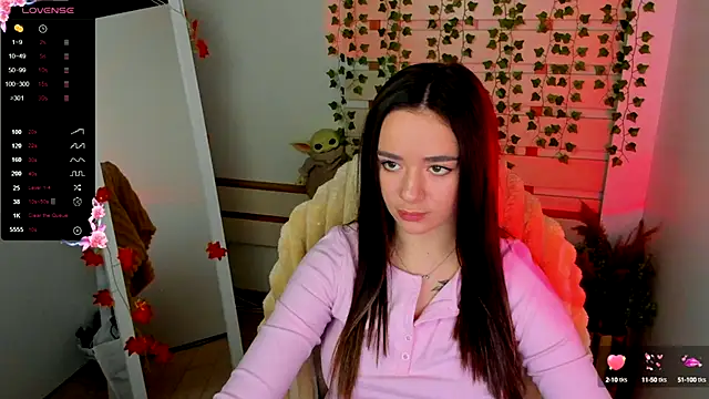 Snapshot of Bella_XO chatting on October 16, 6:14 am Bella XO online show from October 16, 6:14 am