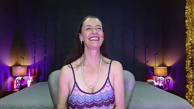 LeanaMature online show from December 10, 5:55 pm