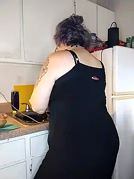 GraceHenderson online show from December 17, 10:54 pm