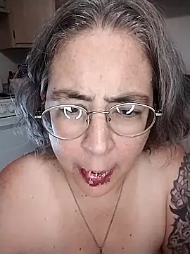 GraceHenderson online show from March 3, 8:38 am