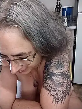 GraceHenderson online show from March 4, 9:43 pm