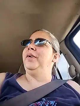 GraceHenderson online show from December 20, 9:22 pm