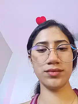 KaitlynLoveCam online show from February 5, 6:02 am