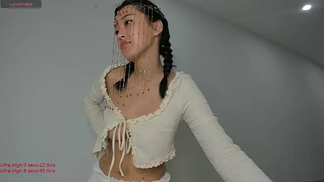 yumisunn online show from December 27, 4:47 am