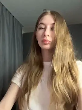 your girl next door online show from February 4, 1:48 pm