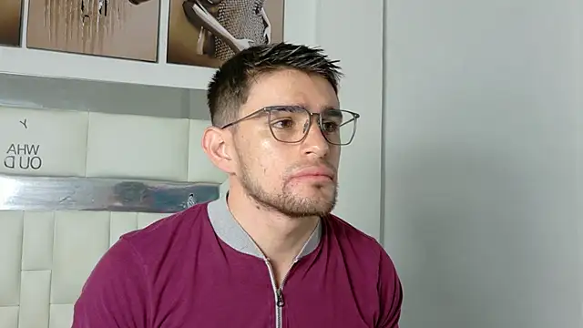 Sexy Alejandro  online show from December 11, 12:55 pm
