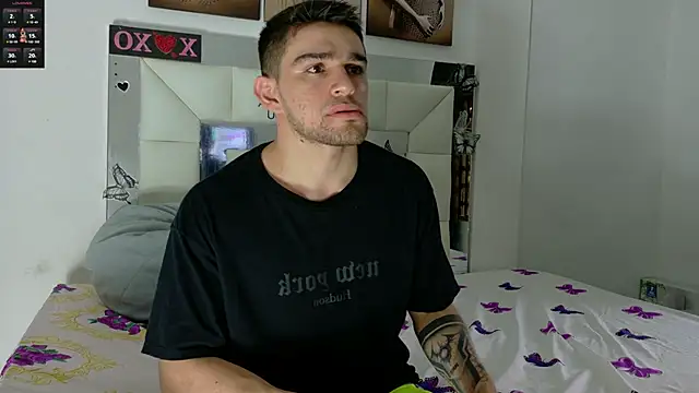 Sexy Alejandro  online show from February 26, 2:25 pm