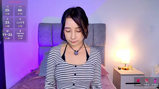 melanie hills online show from June 25, 11:37 am