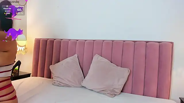 Snapshot of Stefyrossy chatting on October 21, 2:18 pm Stefyrossy online show from October 21, 2:18 pm