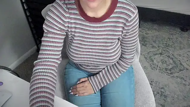 Snapshot of bigb00tyjudyyX chatting on October 27, 12:31 pm bigb00tyjudyyX online show from October 27, 12:31 pm