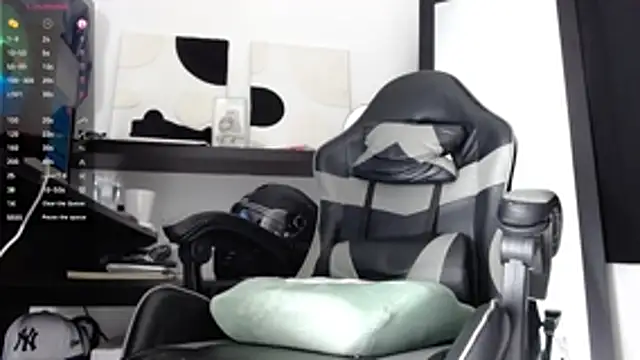 Carringtonhot online show from March 24, 10:59 pm