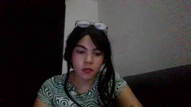Kiri Cutee online show from February 1, 6:00 am