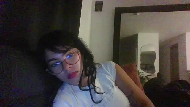 Kiri Cutee online show from February 17, 4:53 am
