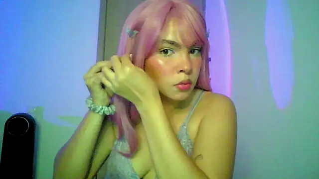 Kiri Cutee online show from September 19, 4:14 am