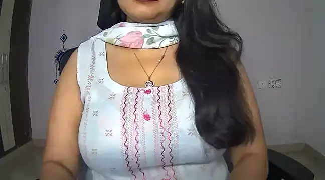 Swetaa  online show from February 23, 3:45 am