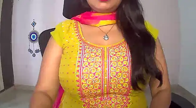 Swetaa  online show from March 3, 7:21 am
