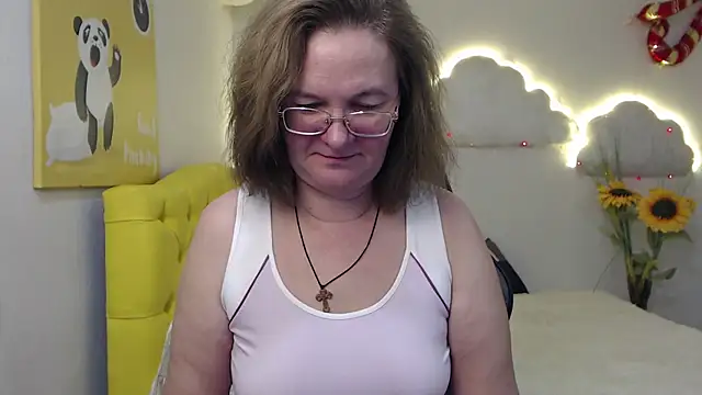 HolyMilfa online show from February 7, 10:29 am