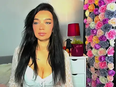 OliviaFantasy online show from December 17, 7:36 am