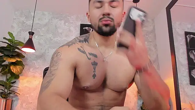 Regan   online show from February 11, 2:16 am