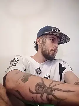 Aaronkiller online show from June 11, 3:59 am
