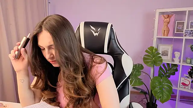 MelissaLovvv online show from February 17, 5:48 am