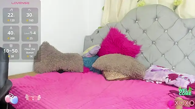 lubigtits online show from December 30, 3:02 pm