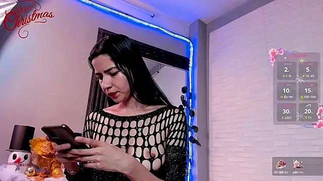 sweetieandjuicyy online show from December 20, 1:58 am