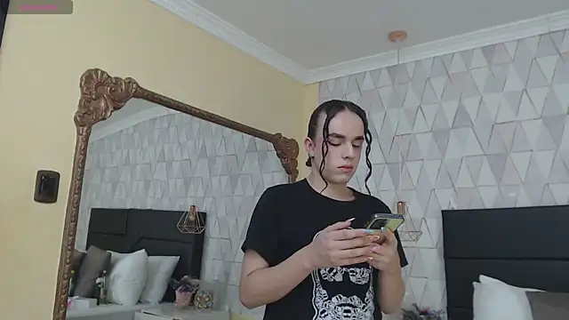 JustinePerry online show from October 3, 3:47 am