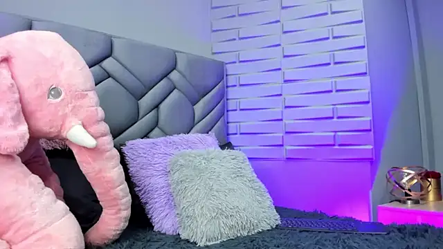 BriannaHarps online show from February 19, 2:55 am