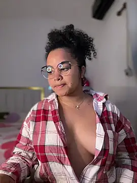 Lucy wilson5 online show from February 17, 2:19 am