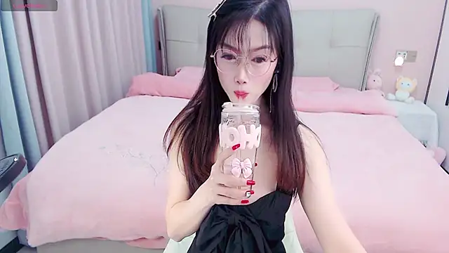 miduo520666 online show from January 8, 6:20 pm