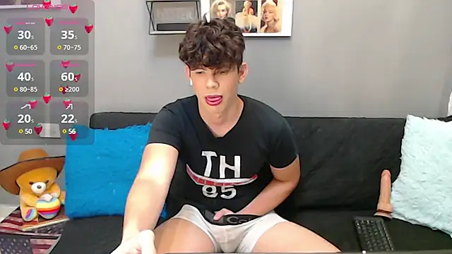 Angelo-cianuro- online show from March 13, 12:05 am