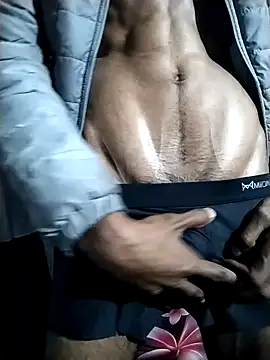 Snapshot of bhabhilover8 chatting on March 1, 7:48 pm bhabhilover8 online show from March 1, 7:48 pm